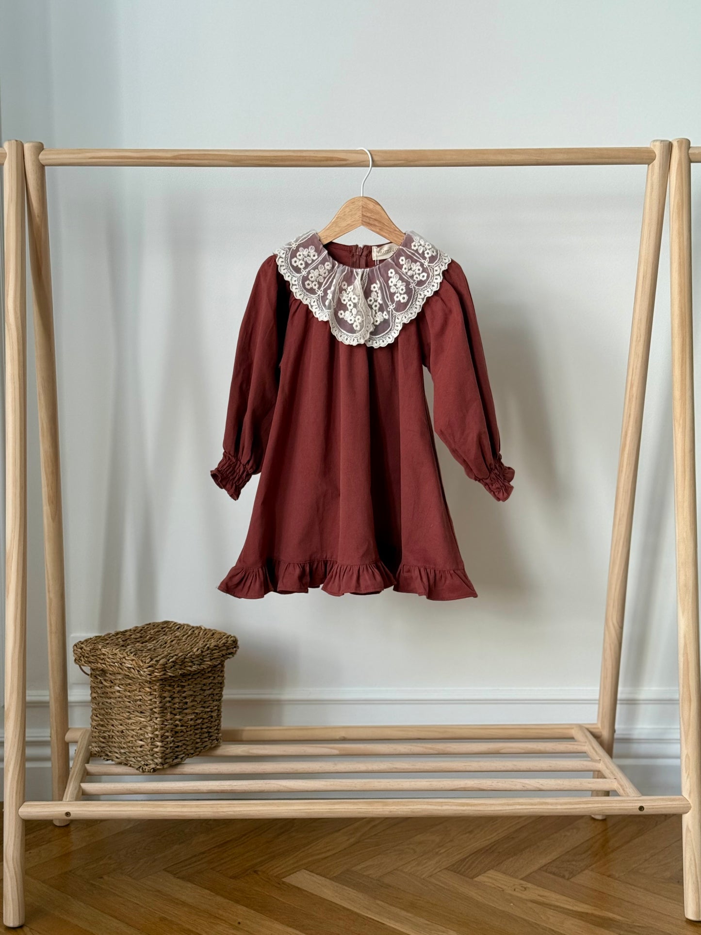 Robe vintage à col Claudine