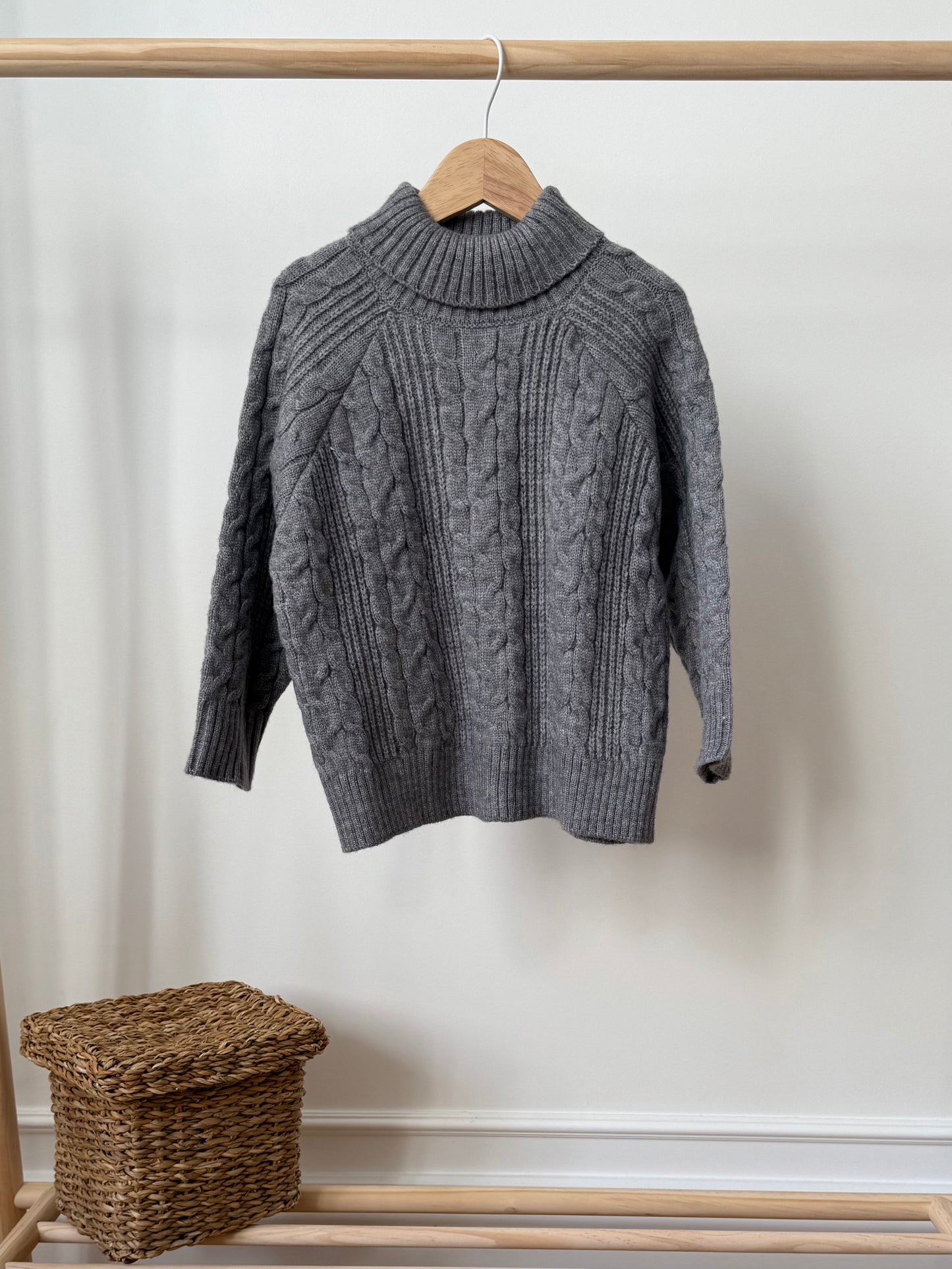 Pull col roulé
