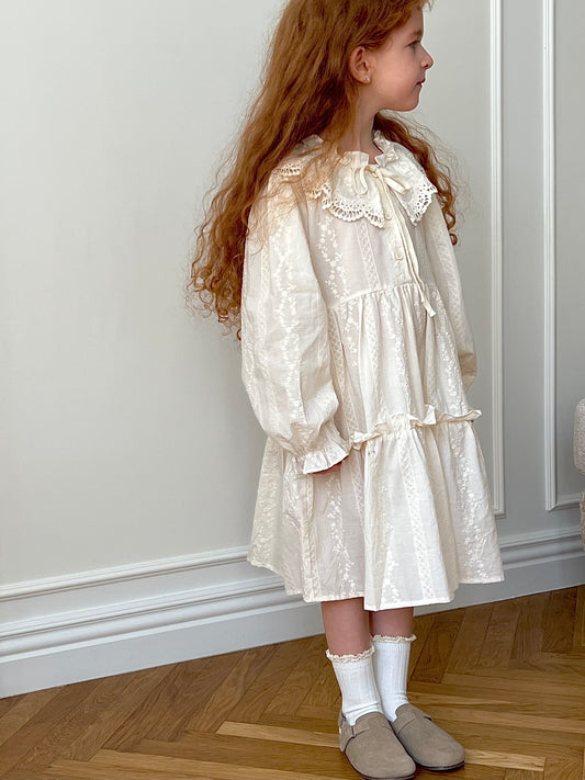 Robe bohème en dentelle