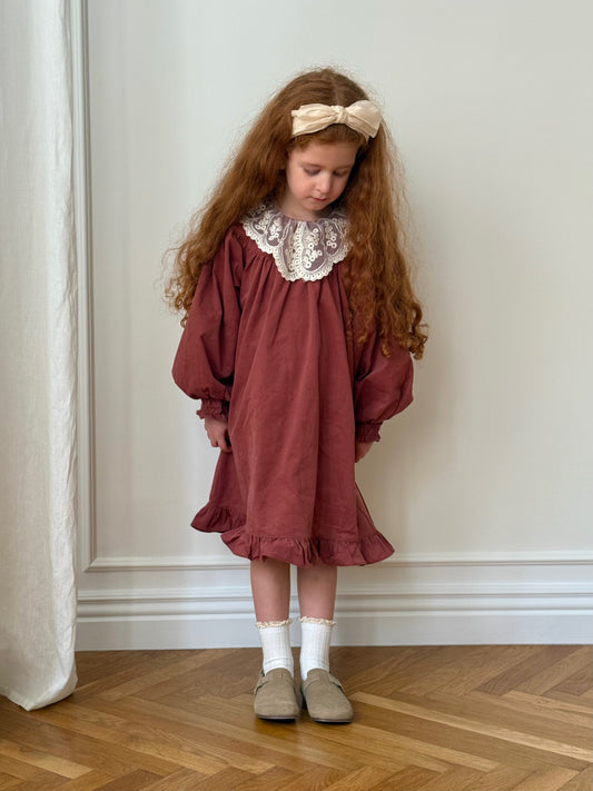 Robe vintage à col Claudine